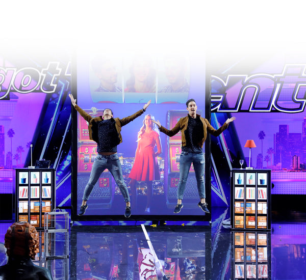 What is the Difference Between a MAGICIAN and DIGITAL ILLUSIONISTS ?